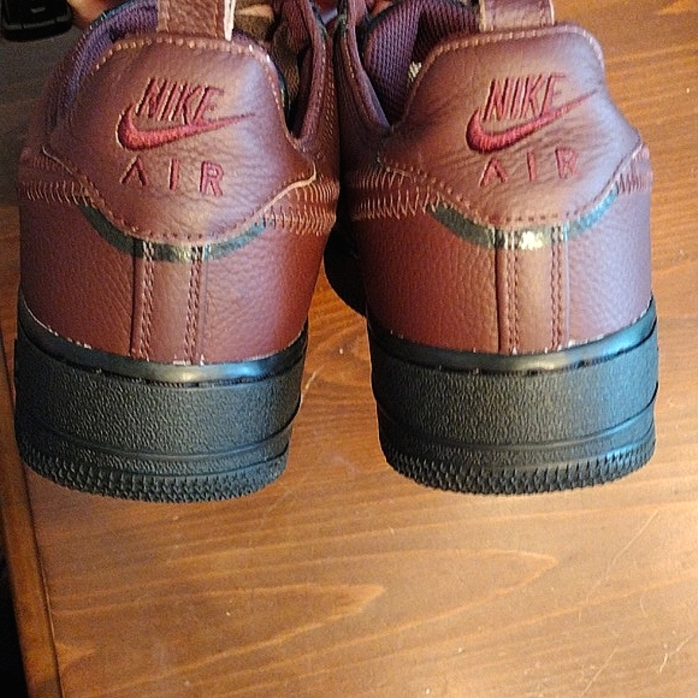 Nike Air Force 1 Low "Future Movement" Leather, Size 9, Black/Burgundy - Picture 9 of 11
